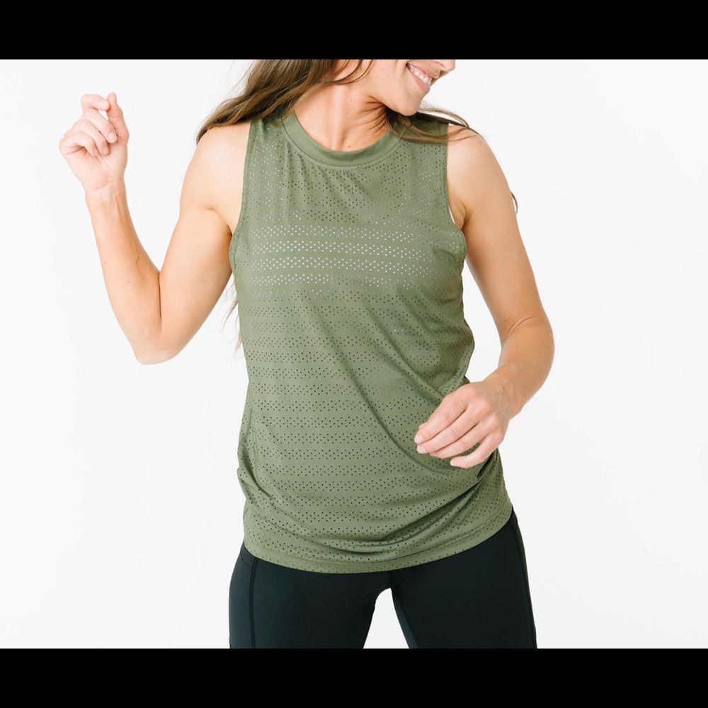 ZYIA Activewear Olive Chill Tank RC - Size Large - NWT